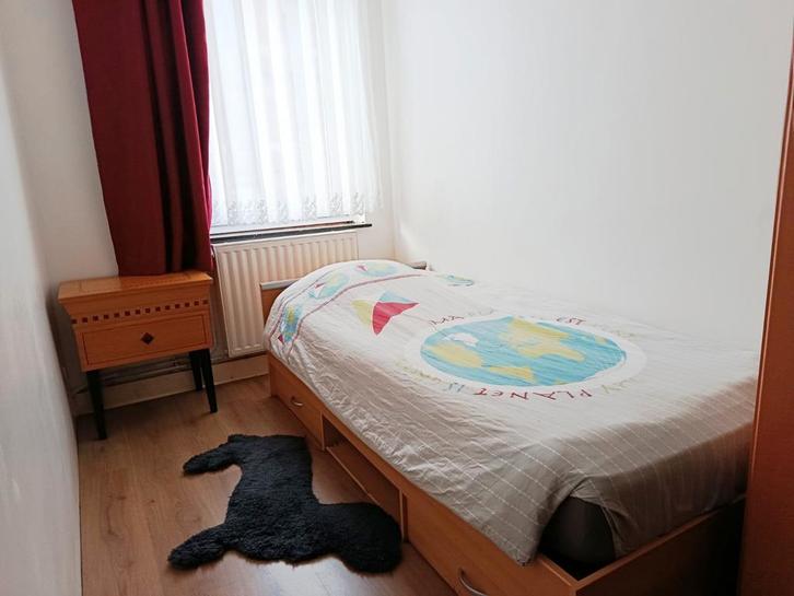 Chambre privative 9m² à louer, colocation, Maison & Meubles, Chambre à coucher | Chambres à coucher complètes