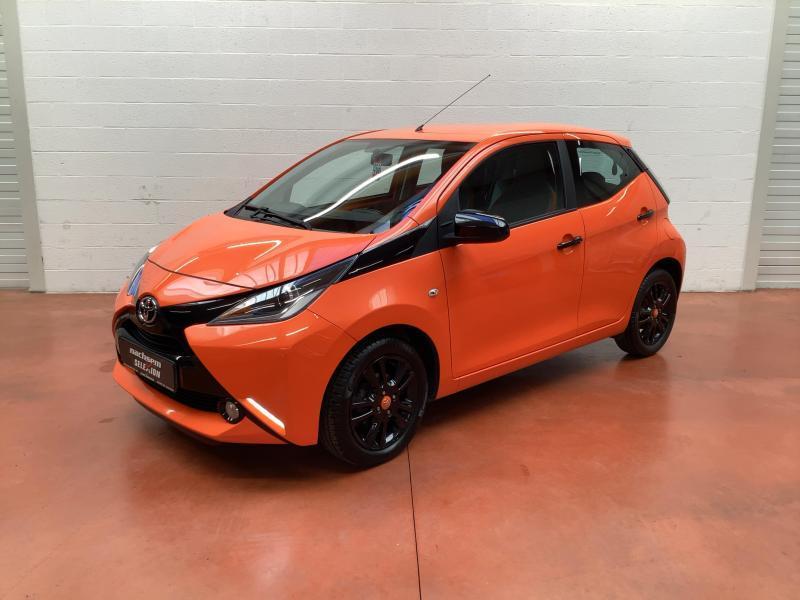 Toyota Aygo 1.0 x-cite Toyota Aygo 1.0 X-Cite 51kw, Euro 5, 998 cm³, 69 ch, Boîte manuelle