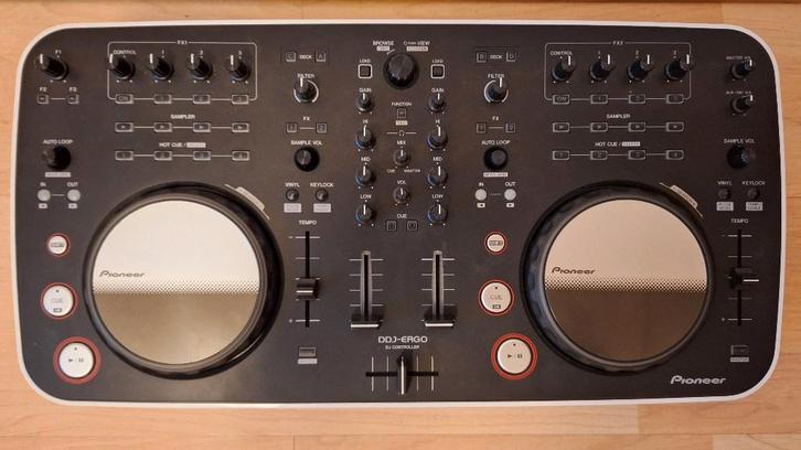 Pioneer DDJ-ERGO-V, Muziek en Instrumenten, Dj-sets en Draaitafels, Zo goed als nieuw, Dj-set, Pioneer, Ophalen
