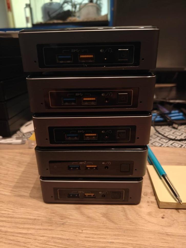 Lot Intel NUC's en Gigabyte BRIX 7th & 8th Gen Intel i5, i7, Computers en Software, Desktop Pc's, Gebruikt, 3 tot 4 Ghz, SSD, 8 GB