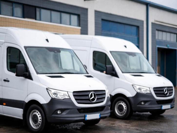 Vervoersvergunning - 0466360575, Offres d'emploi, Emplois | Logistique, Achats & Transport