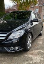 Mercedes B180, Auto's, Zwart, Leder en Stof, Zwart, 5 deurs