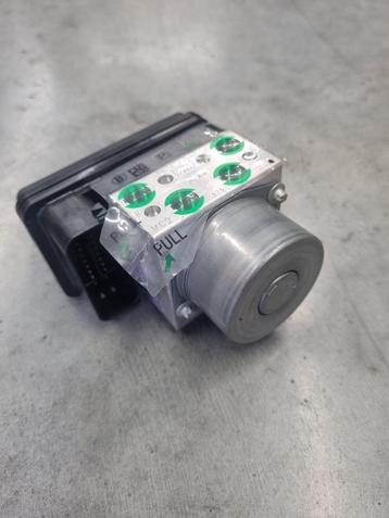 yamaha r1 2024 abs pomp beschikbaar voor biedingen