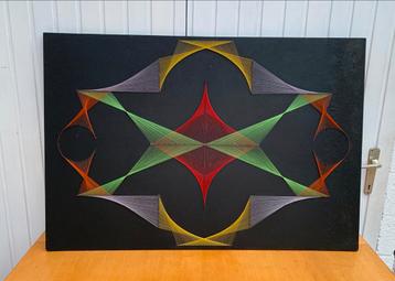 Grand tableau fil tendu vintage  beschikbaar voor biedingen