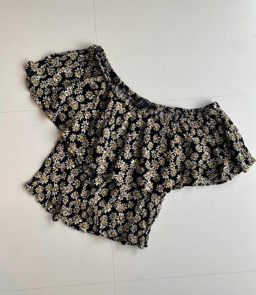 Zwarte crop top met madeliefjes (Forever 21 - S), Kleding | Dames, Topjes, Zo goed als nieuw, Maat 36 (S), Zwart, Korte mouw, Ophalen of Verzenden
