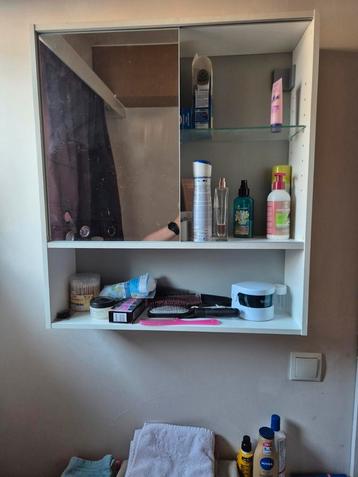 Armoire à pharmacie, Enlèvement