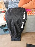 Pantalon pluie Richa, Motos, Enlèvement
