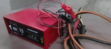CHARGEUR DE BATTERIE ABSAAR 15A 12V + CABLE DE DEMARRAGE, Enlèvement ou Envoi, Utilisé, Daihatsu