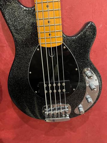 Basse Marcus Miller Z3 5 cordes, Musique & Instruments, Enlèvement, Comme neuf, Électrique, 5 cordes
