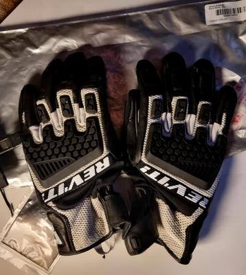 REV'IT MOTORHANDSCHOENEN KALAHARI ZWART-ZILVER MT XXL beschikbaar voor biedingen