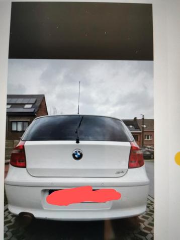Série 1. Autom. Benz. 3deurs  beschikbaar voor biedingen
