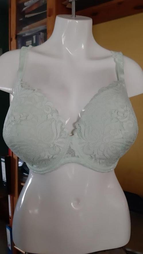 Prachtige mintgroene padded bh Marie Jo Eur 80F FR 95F, Kleding | Dames, Ondergoed en Lingerie, BH, Groen, Ophalen of Verzenden
