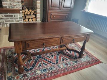 Salontafel  beschikbaar voor biedingen