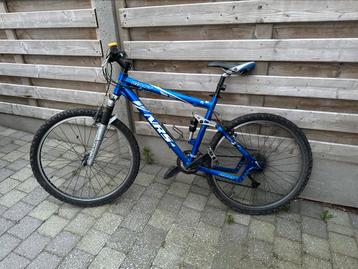 Giant NRS 4 mtb mountainbike beschikbaar voor biedingen