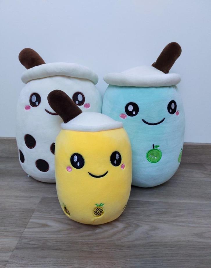 Bubble tea knuffel kussen, Kinderen en Baby's, Speelgoed | Knuffels en Pluche, Zo goed als nieuw, Overige typen, Ophalen