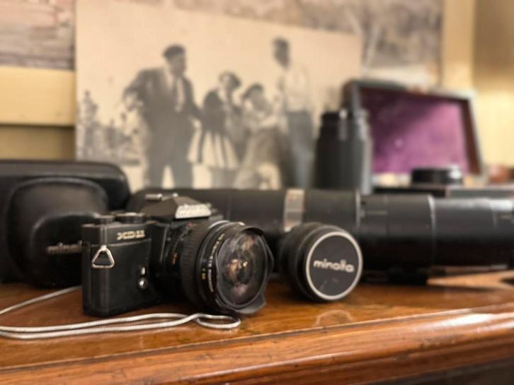 verzameling analoge en oudere digitale camera’s + lenzen, Audio, Tv en Foto, Fotocamera's Analoog, Zo goed als nieuw, Minolta