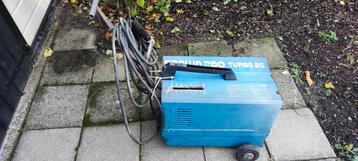 Brown 200 lastoestel. beschikbaar voor biedingen