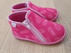 Pantoffels K3 roze - maat 24, Kinderen en Baby's, Kinderkleding | Schoenen en Sokken, Ophalen, Zo goed als nieuw