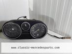 Tellerhuis / combi instrument Mercedes W114 / w114 coupe, Utilisé, -, -, Enlèvement ou Envoi