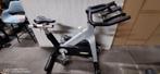 velo spinning Technogym professionnel 250€, Sports & Fitness, Appareils de fitness, Utilisé, Enlèvement ou Envoi, Métal, Jambes