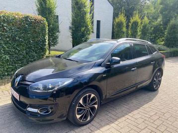 Renault Mégane Grandtour Bose Limited Edition 1.2  beschikbaar voor biedingen