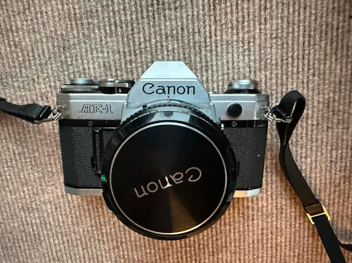 Canon AE-1 analoge camera, Audio, Tv en Foto, Fotocamera's Analoog, Canon, Ophalen