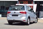 Volkswagen Touran 1.5TSi 7 PLAATSEN - NAVI - PDC v/a - TREKH, Auto's, Volkswagen, Voorwielaandrijving, Stof, 4 cilinders, 7 zetels