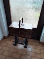 Travailleuse boîte à couture vintage