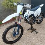 Husqvarna FC 350. 2022, Fietsen en Brommers, Ophalen, Zo goed als nieuw
