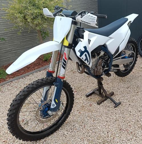 Husqvarna FC 350. 2022, Fietsen en Brommers, Brommers | Crossbrommers, Zo goed als nieuw, Ophalen