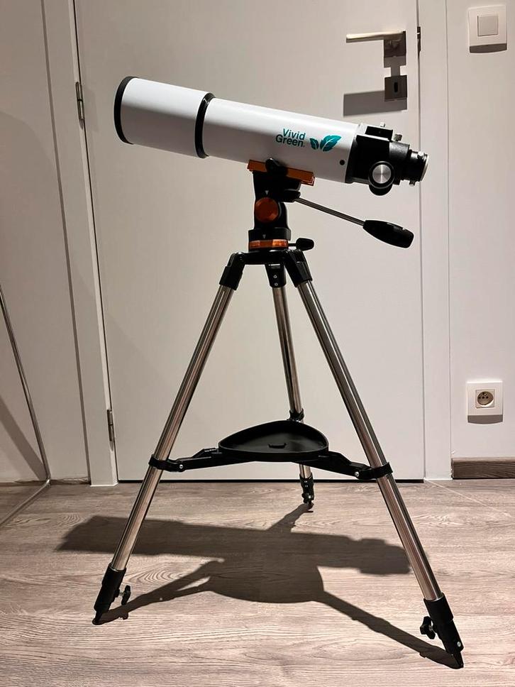 Vivid Green telescoop, Audio, Tv en Foto, Optische apparatuur | Telescopen, Zo goed als nieuw, Lenzentelescoop (refractor), Minder dan 80 mm