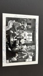 Gesingeerde foto fc de kampioenen, Ophalen