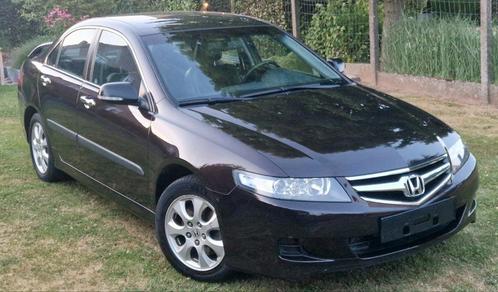 Honda accord 1ste eig met vele opties leer met alcantara, Auto's, Honda, Particulier, Te koop, Accord, ABS, Airconditioning, Bluetooth