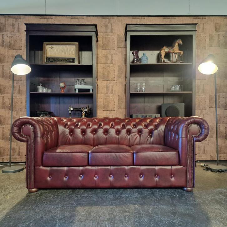 Chesterfield Basic 3-zits - Cloudy Red, Antiek en Kunst, Antiek | Meubels | Stoelen en Sofa's, Ophalen