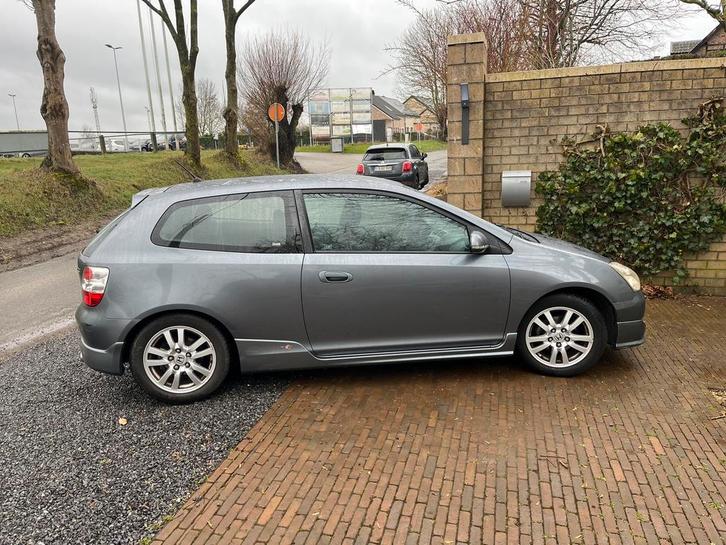 Honda civic Sport 1.6 2005, Autos, Honda, Particulier, Civic, Essence, Euro 3, Coupé, Boîte manuelle, Argent ou Gris, Enlèvement