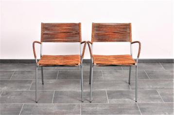 6 stoelen met armleuning Miss B van Tito Agnoli beschikbaar voor biedingen