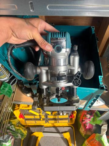 Makita bovenfrees in box, Enlèvement ou Envoi