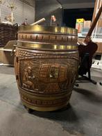 Houten ton barmeubeltje met geelkoperen monturen., Huis en Inrichting, Ophalen, Zo goed als nieuw