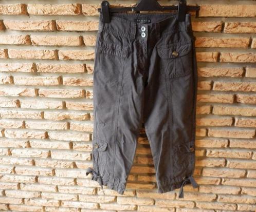 (50) -pantalon femme t.36 gris - D.T.C -, Kleding | Dames, Broeken en Pantalons, Zo goed als nieuw, Maat 36 (S), Grijs, Driekwart