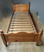 Massief houten bed van 90 x 200 cm, Bois massif, Gebruikt, Eenpersoons, Hout