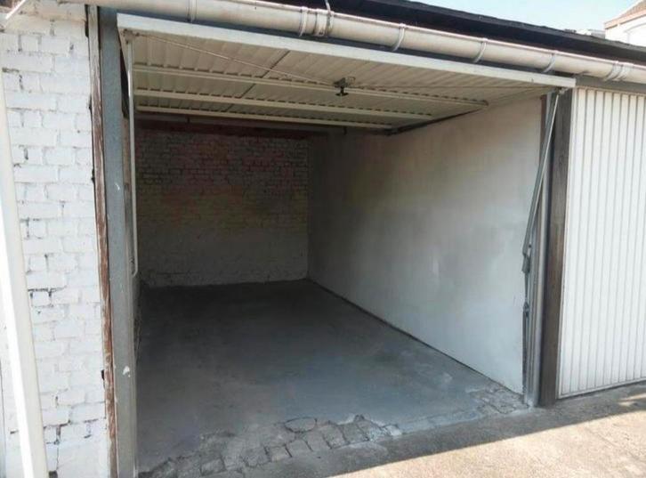 Garage à louer à Angleur 75€, Immo, Garages & Places de parking