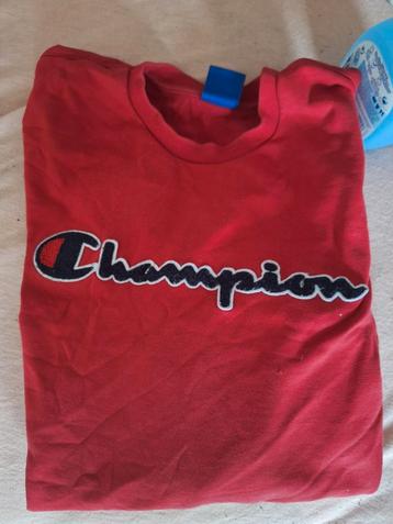 Pull Champion Taille L Vintage. beschikbaar voor biedingen