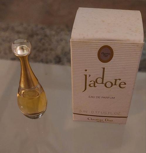 Miniature 5 ml " j adore " De Dior ,, Collections, Parfums, Comme neuf, Miniature, Plein, Enlèvement ou Envoi