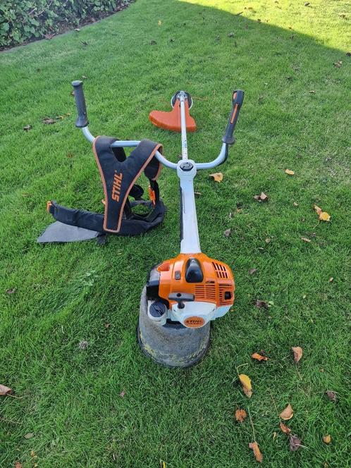 Débroussailleuse à essence Stihl FS 410, Jardin & Terrasse, Débroussailleuses, Comme neuf, Essence, 30 à 50 cm, Enlèvement