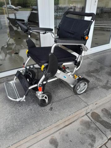 Chaise roulante électrique Neuf pliable smart chair leger
