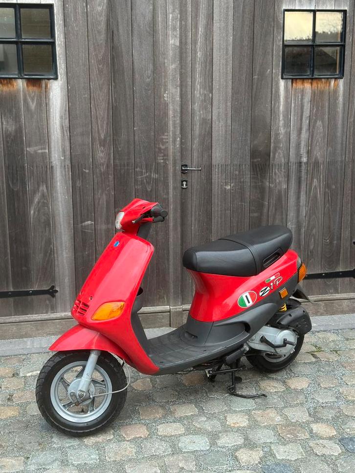 Piaggio zip type 50cc, Fietsen en Brommers, Scooters | Piaggio, Zo goed als nieuw, Zip, Klasse B (45 km/u), Tweetakt, Ophalen