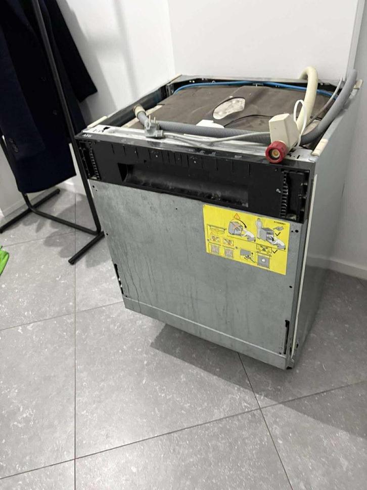 AEG vaatwasser (FSS521XZ), Elektronische apparatuur, Vaatwasmachines, Gebruikt, Inbouw, Eco programma, Kort programma, Ophalen