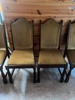 4 antieke stoelen gratis met bijbehorende tafel, Ophalen