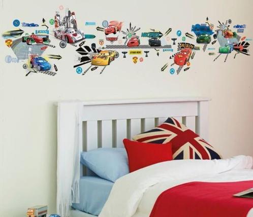 Disney Cars Muurstickers - 100 Stuks - VAN 16,95 VOOR 4,95!, Enfants & Bébés, Chambre d'enfant | Aménagement & Décoration, Neuf