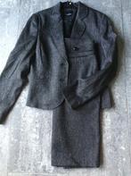 Blazer avec jupe Taifun 38/40, Vêtements | Femmes, Vestes & Costumes, Neuf, Taille 38/40 (M), Gris, Enlèvement ou Envoi